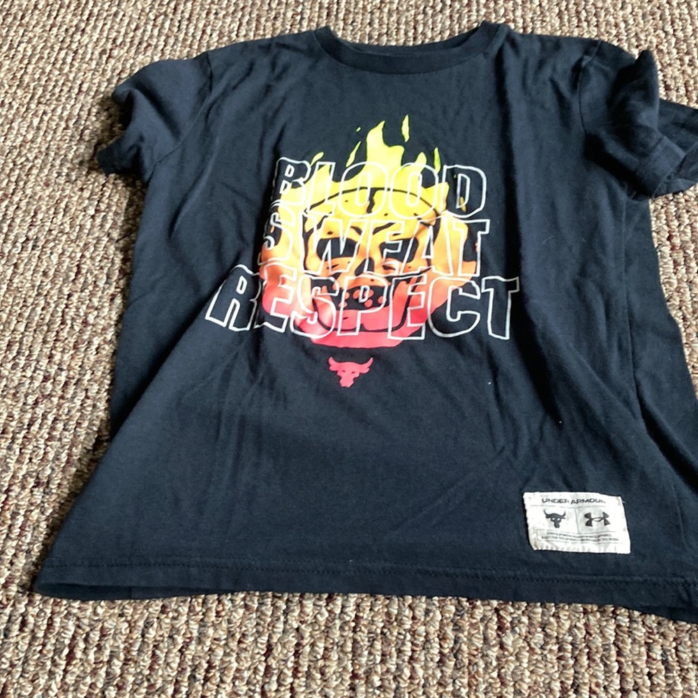 UA tee shirt
